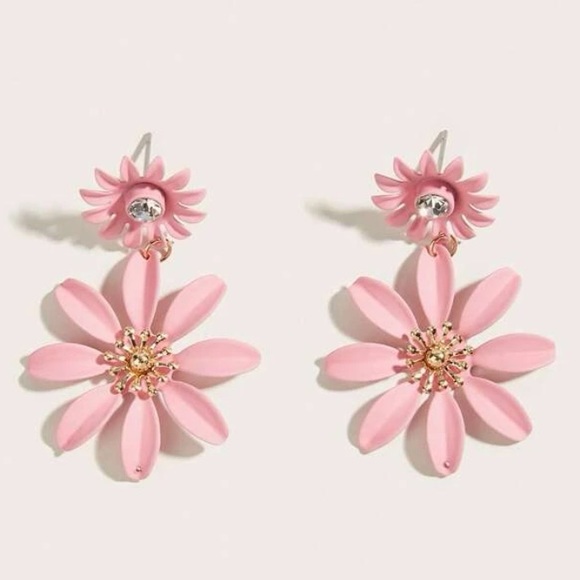 Pink Flower Dangle Earrings - Picture 7 of 7